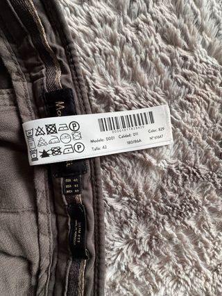 Pantalón Massimo Dutti gris