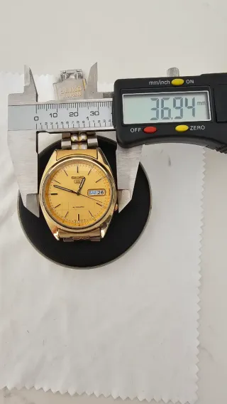 Reloj Seiko 5 Dorado