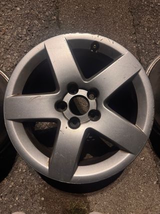Llantas Audi A3 16 pulgadas
