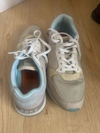 Zapatillas HOFF beige y grises