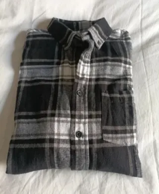 Camisa de cuadros nueva