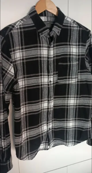 Camisa de cuadros nueva
