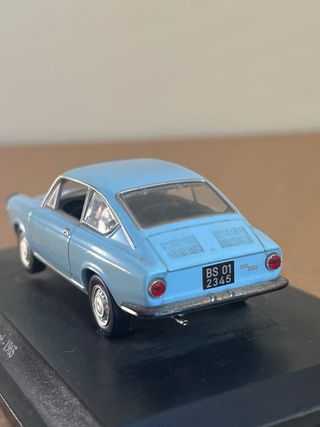 Fiat 850 Coupé 1:43