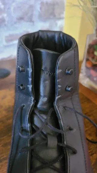 Botas Vivobarefoot Negras