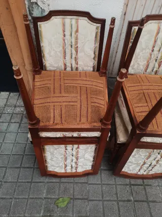 Juego de 6 sillas de madera antiguas muy bonitas