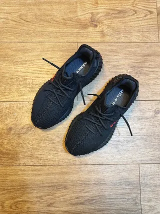 Adidas Yeezy Boost 350 V2 Talla 41