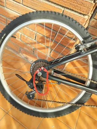 Bicicleta BTWIN Negra