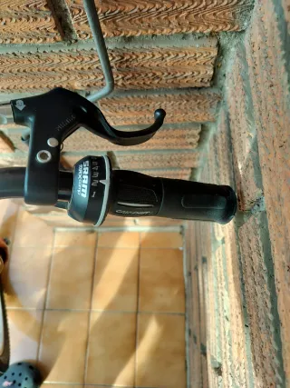 Bicicleta BTWIN Negra