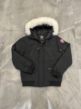 Giacca Canada Goose nera con cappuccio