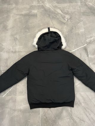 Giacca Canada Goose nera con cappuccio