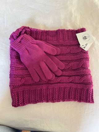 Scalda collo e guanti donna nuovi con cartellino