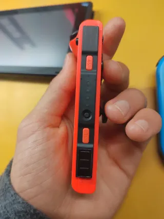 Nintendo Switch Azul y Rojo con Deck