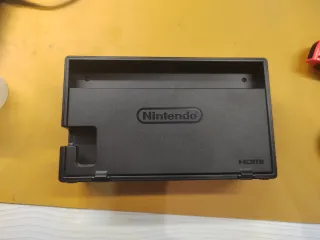 Nintendo Switch Azul y Rojo con Deck