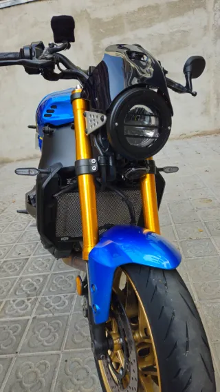 Yamaha XSR 900 Legend Blue