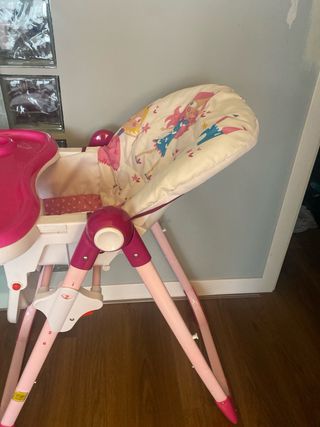 Trona Piku para bebé con diseño de princesas