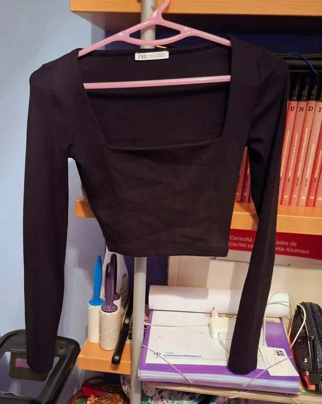 Top Zara manga longa gola quadrada preto