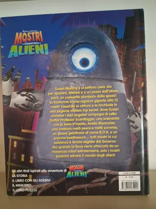 Mostri contro alieni. La storia con le immagini...