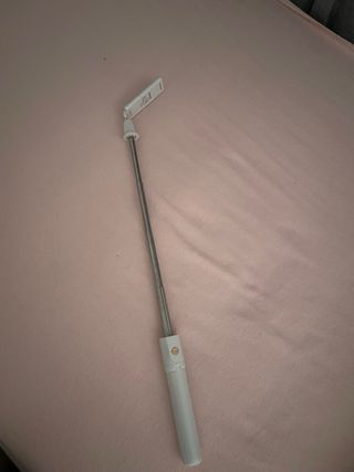 Soporte móvil trípode blanco