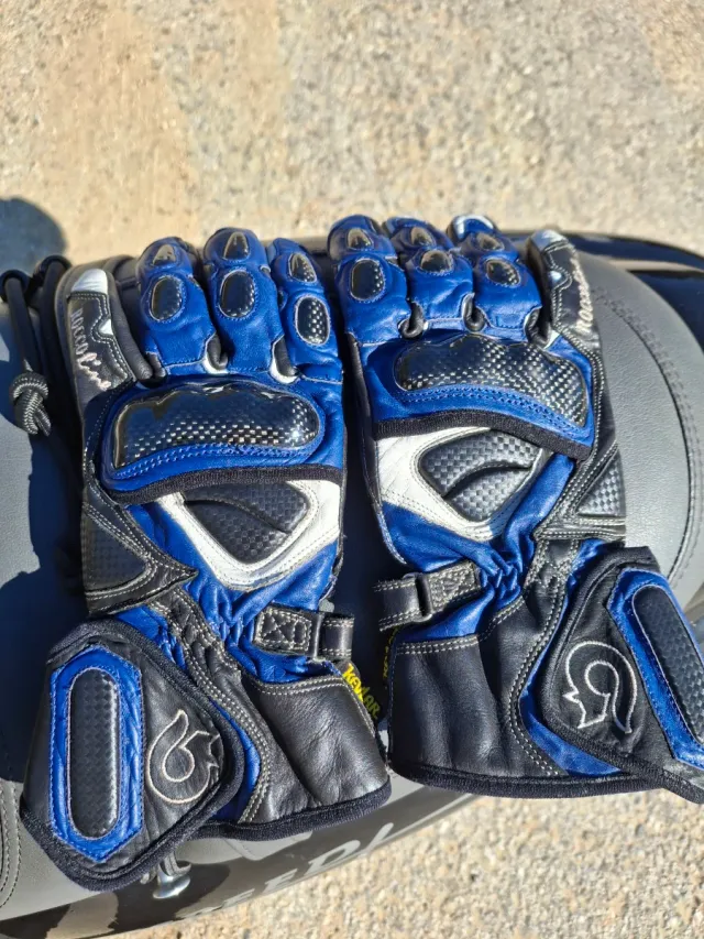 Guanti da Moto Roccaforte Blu e Neri