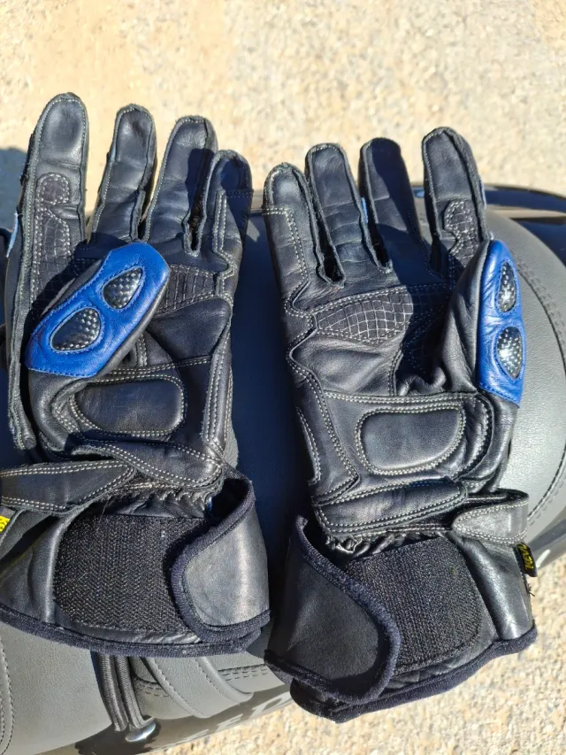 Guanti da Moto Roccaforte Blu e Neri