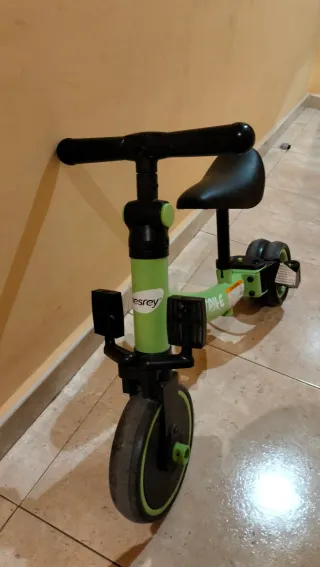 Triciclo 2 en 1 convertible