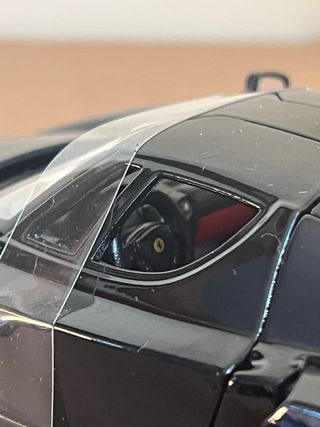 Ferrari Enzo 1:24