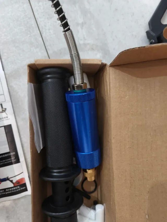 Bomba de buceo con manómetro