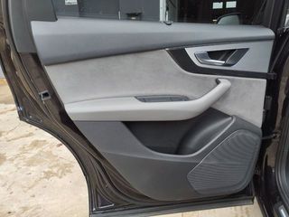 Audi Q7 sport 3.0 TDI quattro 200 kW (272 CV) tiptronic