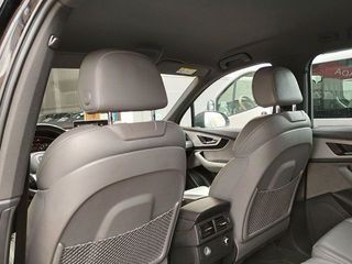 Audi Q7 sport 3.0 TDI quattro 200 kW (272 CV) tiptronic