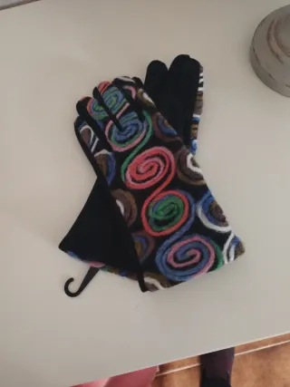 Guantes de lana fantasía.