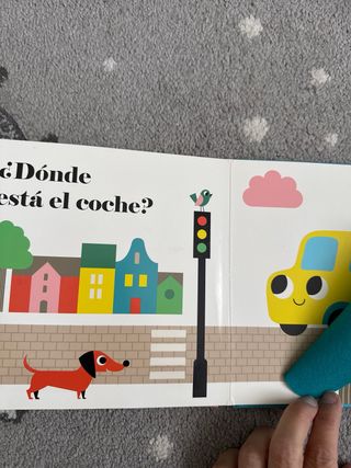 ¿Dónde está el coche?: Solapas de tela y un espejo