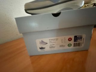 Zapatillas JOYA beige y azul