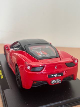 Ferrari 458 Italia 1/24