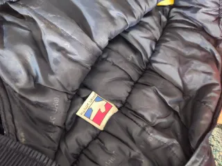 Mono de esquí azul "John Smith"