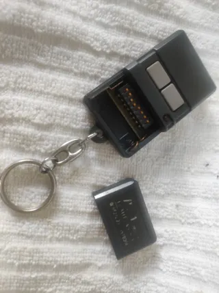 Mando de garaje con interruptores