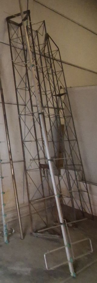 Torreta telescopica para antenas