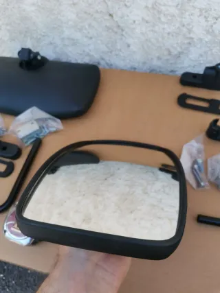 Specchietto retrovisore ausiliario