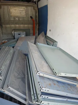 Baldas metálicas para estanterías 100x60