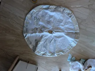 Gonna argentata per albero di Natale