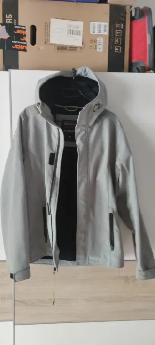 Chaqueta Hollister California All-Weather Gris M