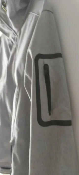 Chaqueta Hollister California All-Weather Gris M