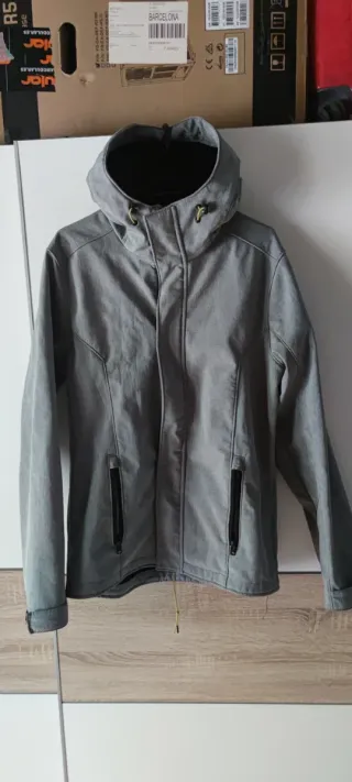 Chaqueta Hollister California All-Weather Gris M