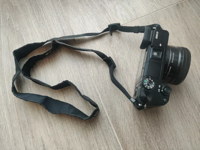 Sony Alpha 6000 Cámara Mirrorless Negra