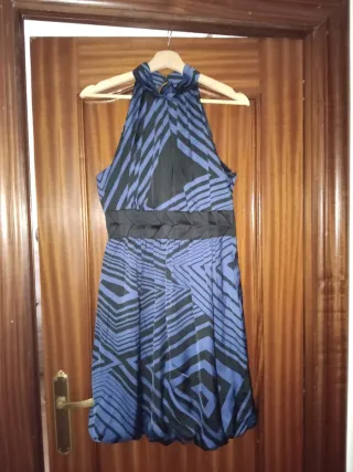 Vestido fiesta halter azul y negro