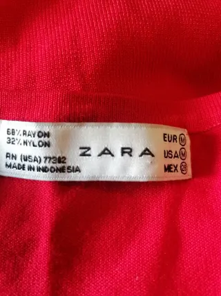 Chaqueta Zara Roja Talla M