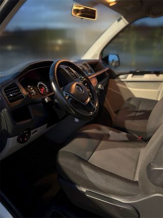 Volkswagen Caravelle 2018