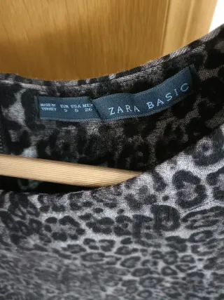 Vestido con estampado de leopardo