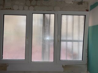 Ventana blanca de 3 hojas de PVC