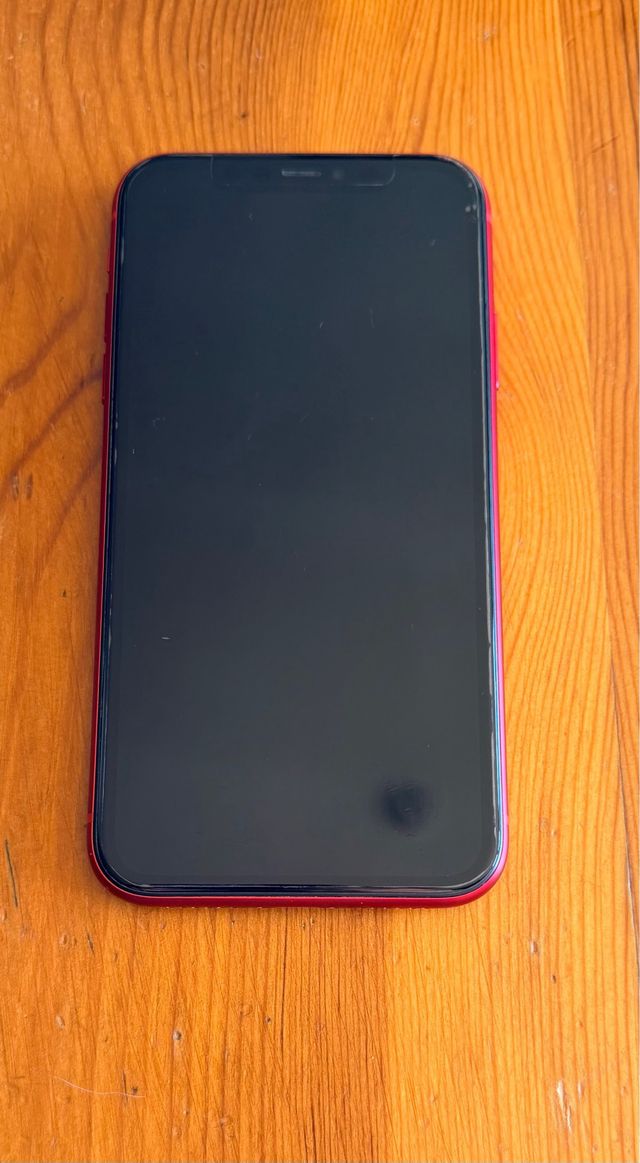 iPhone 11 64GB Rojo 85% Salud batería