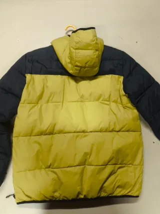 Abrigo Champion Mostaza y Negro